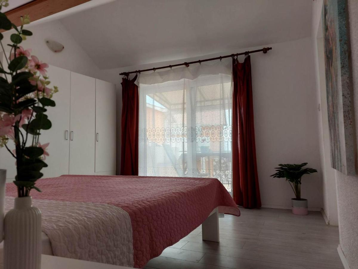 Apartmani Mare Šibenik Exterior foto